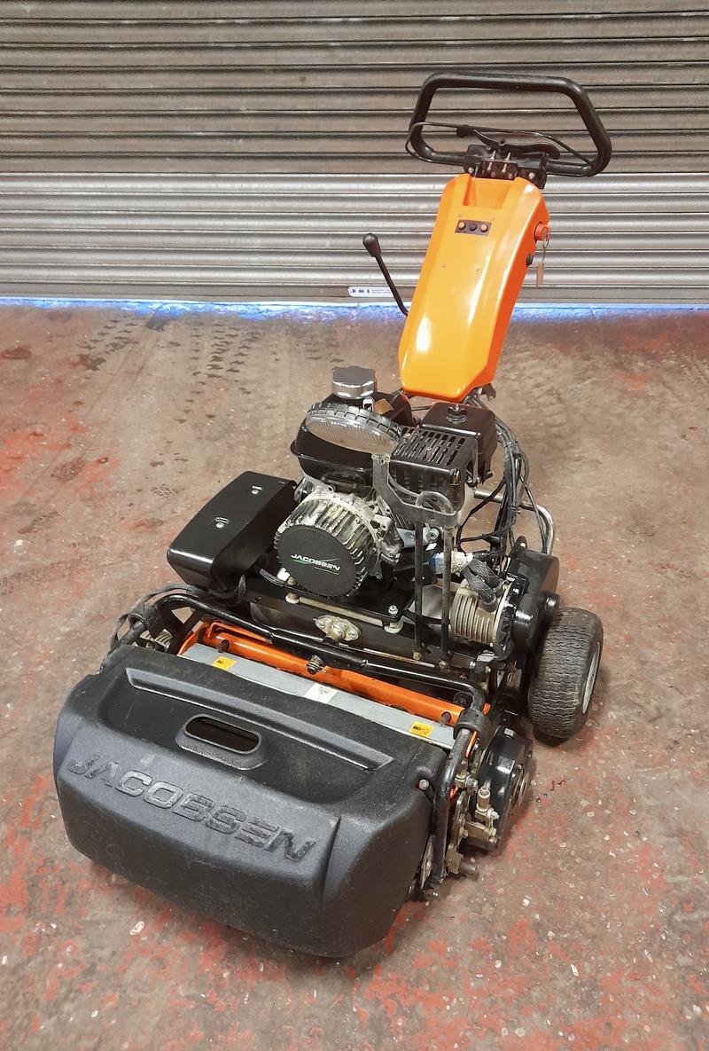 JACOBSEN ECLIPSE 122 PED GREENS MOWER